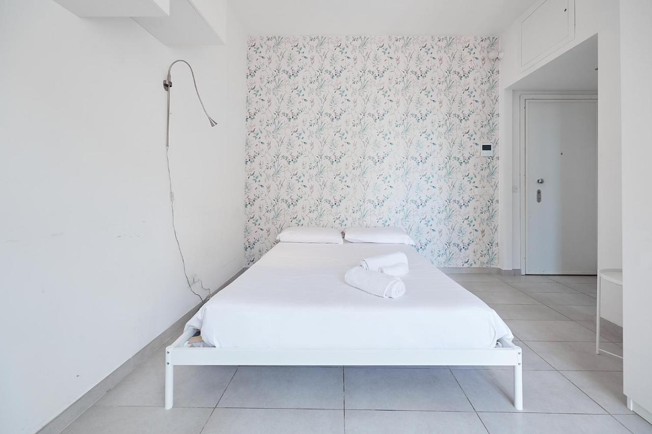Incantevole Mono Sul Naviglio Apartment Milan Bagian luar foto